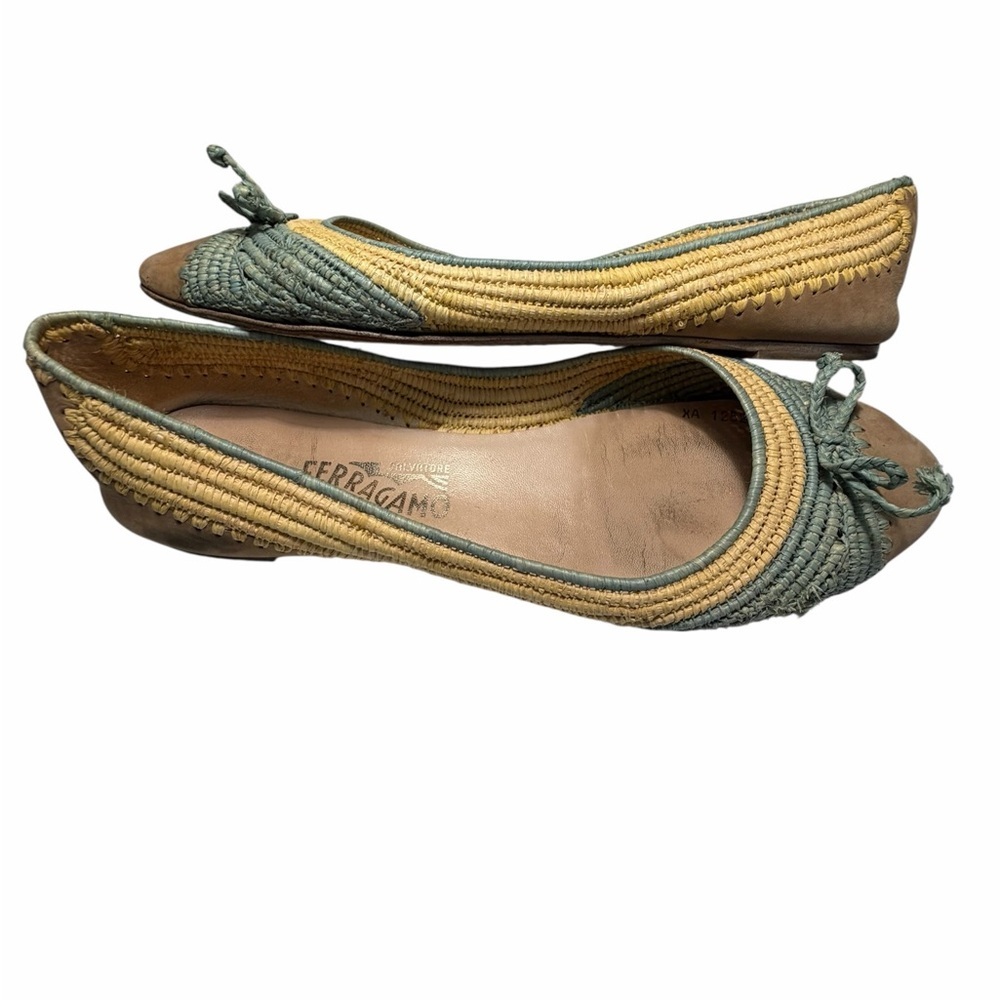 Salvatore Ferragamo tricolor Raffia Green & Tan Bow Ballet Flats Sz 10M - Picture 3 of 16
